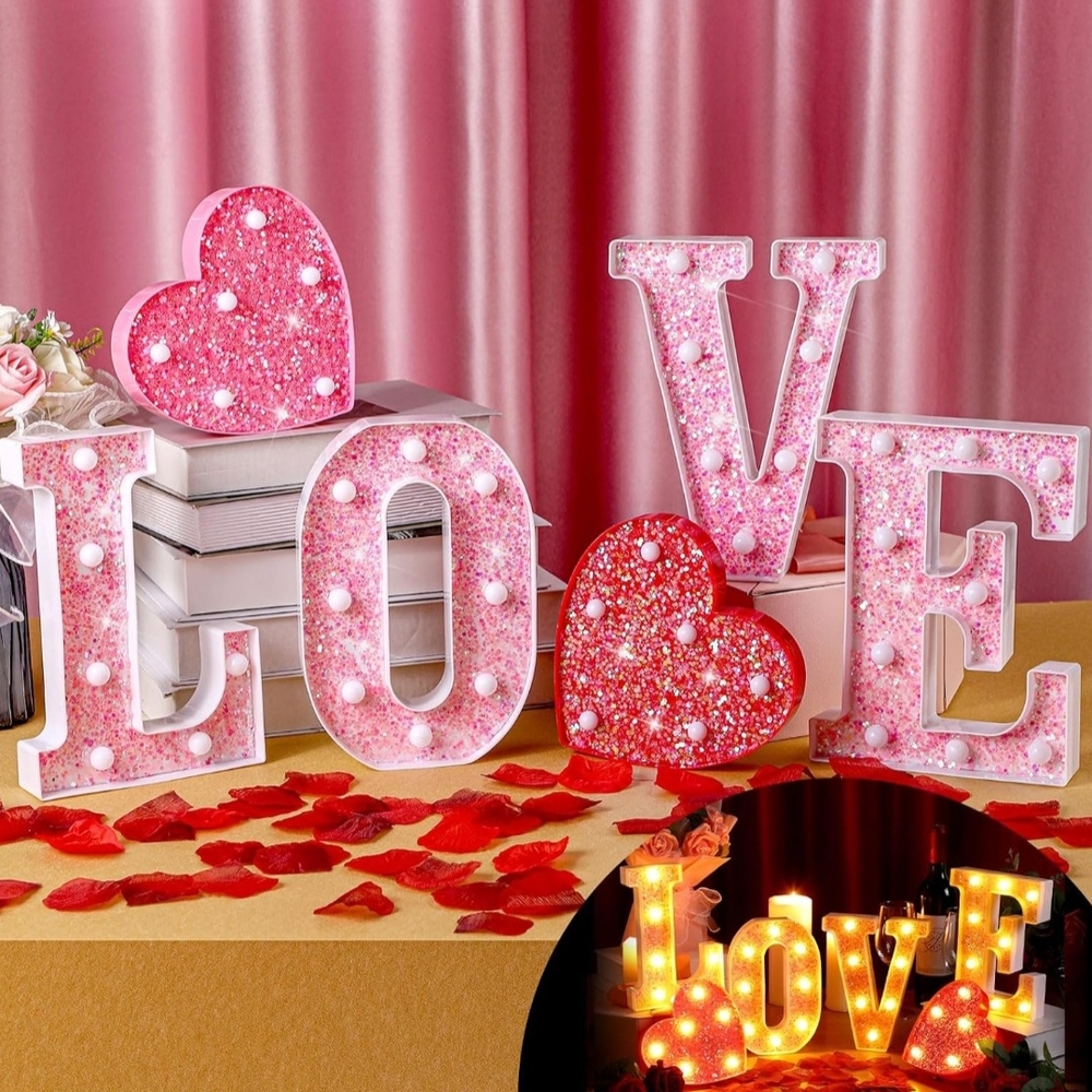 Valentine’s Day Décor Bundle